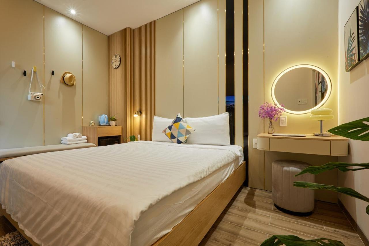 Lux Quy Nhon Homestay Экстерьер фото
